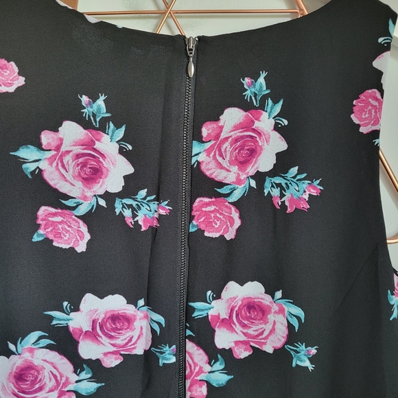 Torrid, Black Pink Floral Rose Georgette Sleeveless Maxi Chiffon Dress, 18 - Picture 6 of 9